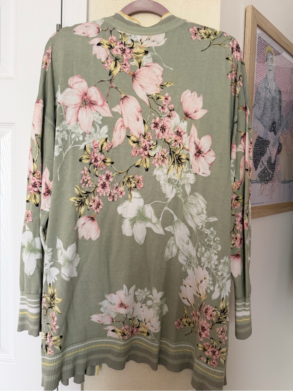 New York & Company Sage Green Floral Cardigan - Picture 3 of 4